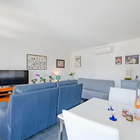 Royal Marine-4 By Interhome Apartment *