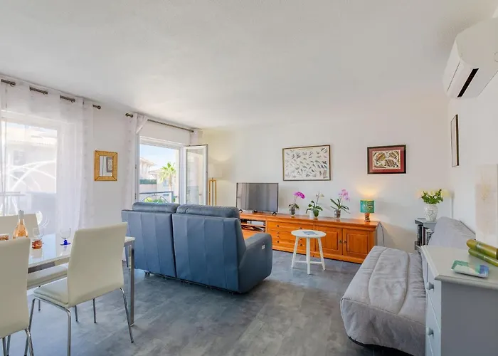 Appartamento Royal Marine-4 By Interhome